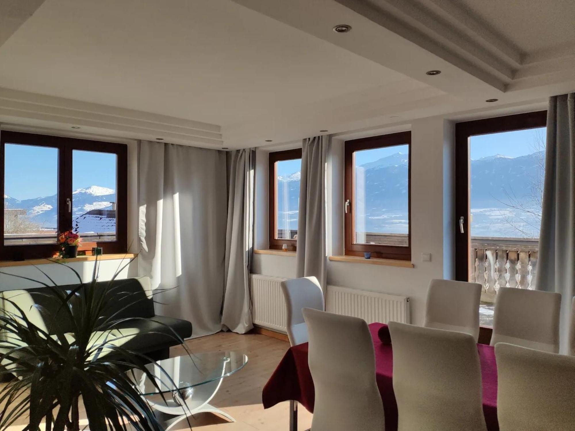 Alpendohle Apartments インスブルック 部屋 写真